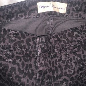 GAP LEGGING PANTS